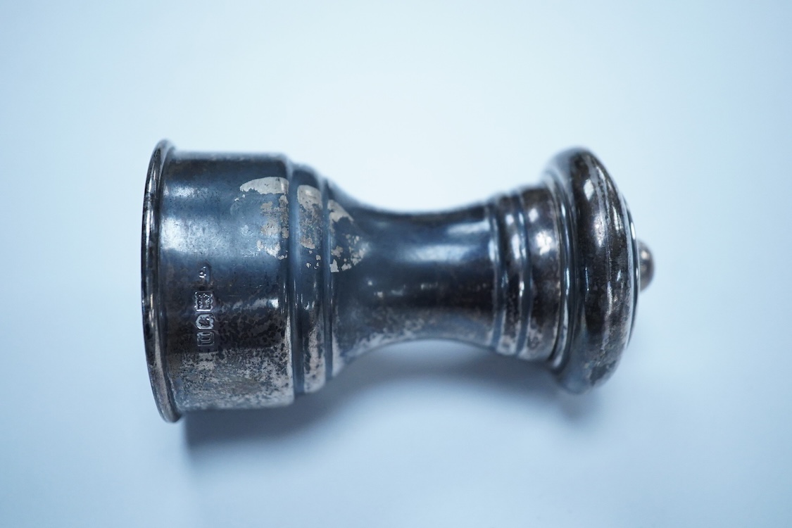 An Edwardian silver mounted pepper mill, by Joseph Braham, London 1908, height 84mm.